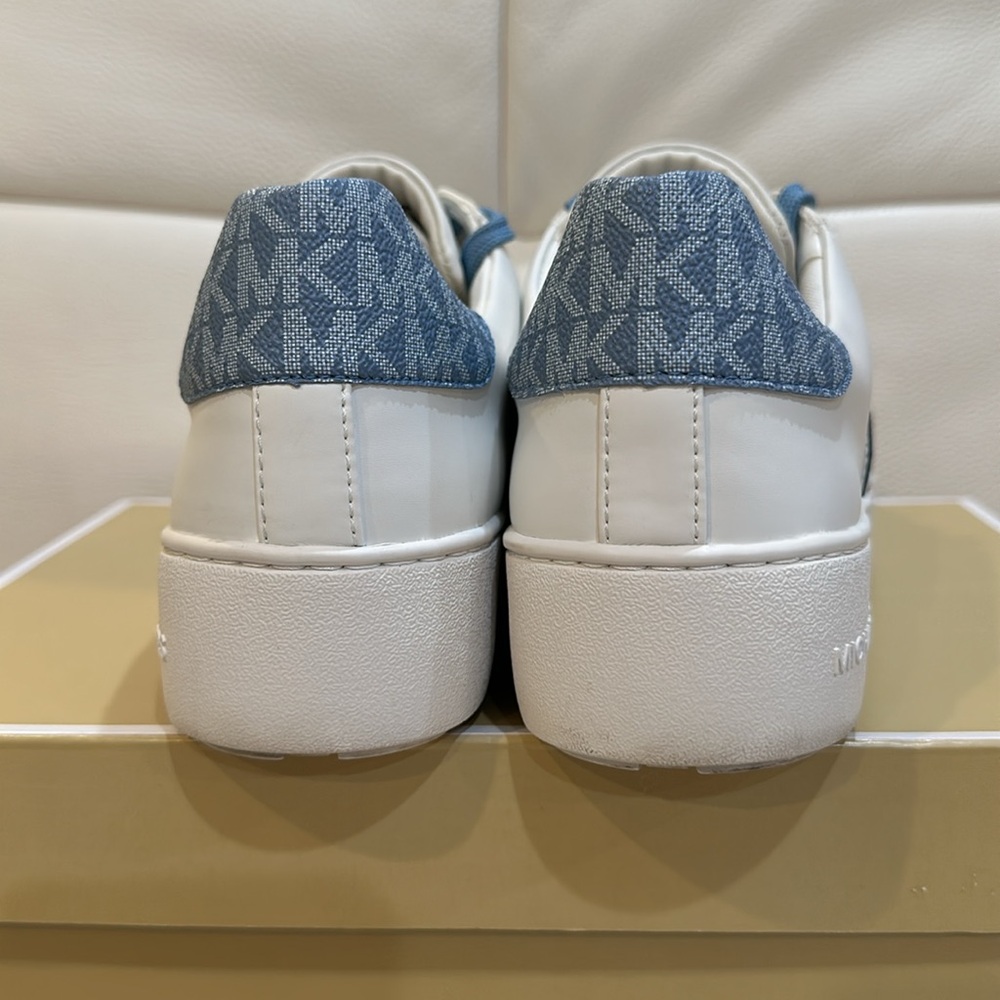 Michael Kors Poppy Leather and Logo Stripe Sneaker in Size 8.5 with Box - Picture 4 of 11